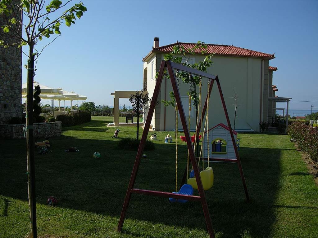 Antonios Village Hotel & Apartments Arkoudi Exterior foto